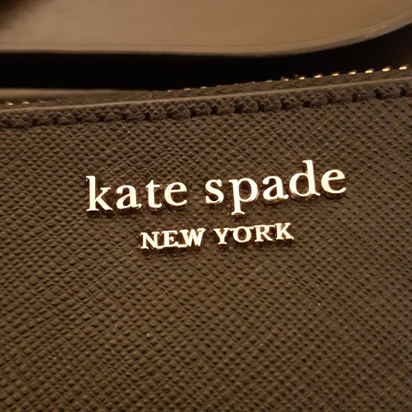 Kate Spade Cameron Black Saffiano Leather L-zip Wristlet - Picture 3 of 5